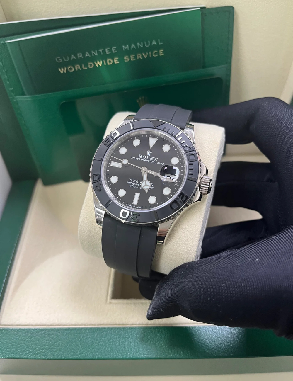 Rolex Yacht-Master 42 Black Dial Oysterflex - Imagem 4