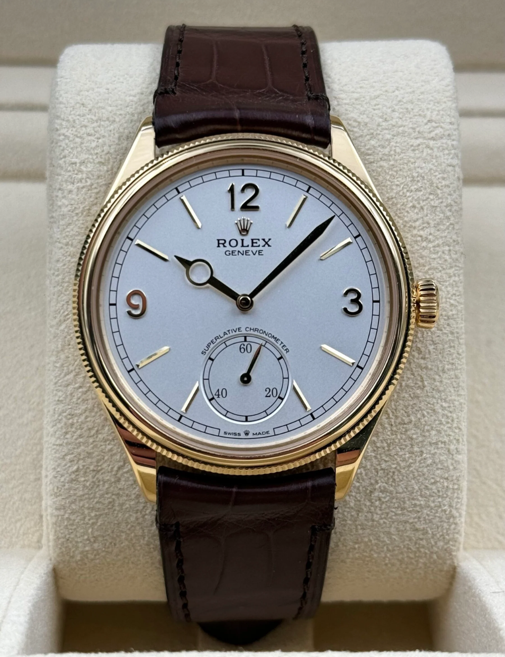 Rolex Perpetual 1908 White Dial Yellow Gold - Imagem 2