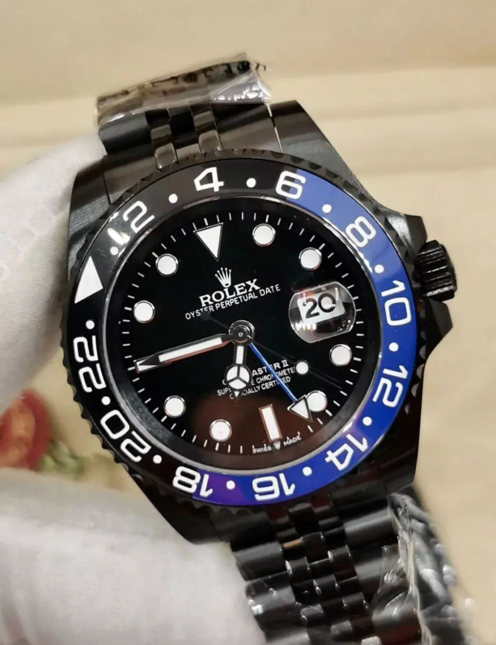 Rolex GMT-Master II “Batgirl” Black Edition - Imagem 2