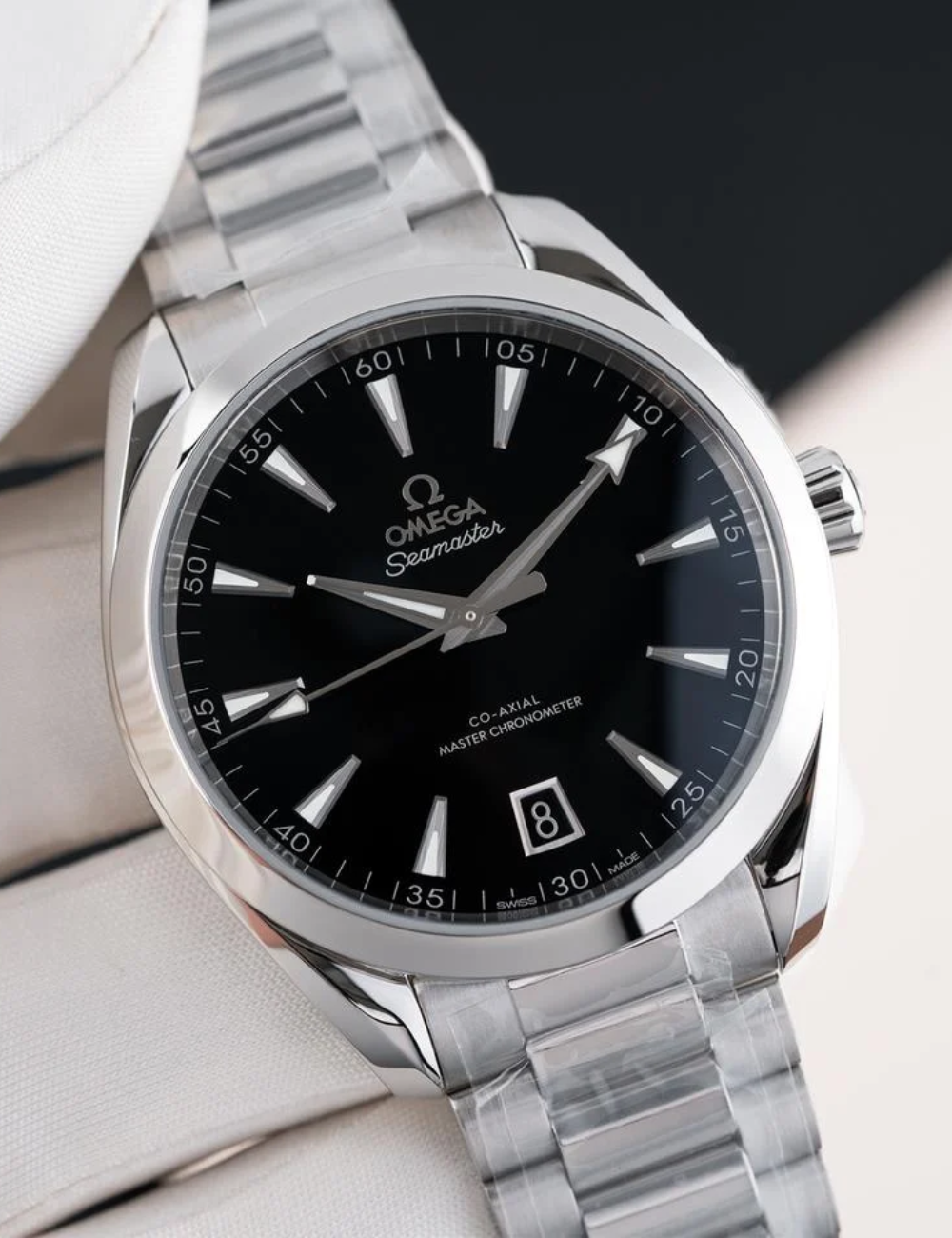 Omega Seamaster Aqua Terra 150M Black Dial - Imagem 3