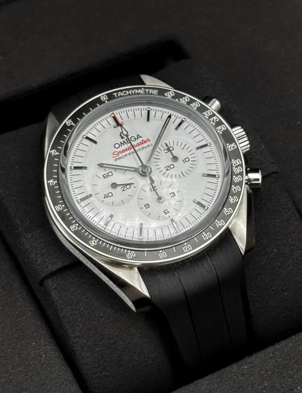 Omega Speedmaster Moonwatch Professional White Dial 42 - Imagem 3