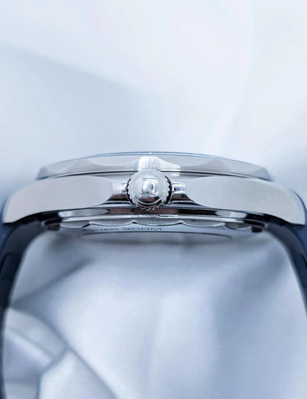 Omega Seamaster Diver 300M Blue Dial - Imagem 6