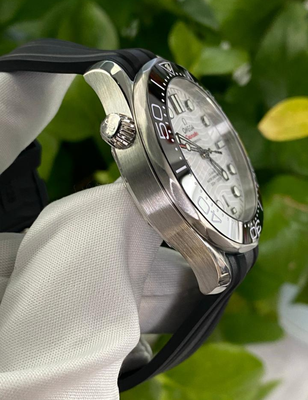 Omega Seamaster Diver 300M White Dial - Imagem 7
